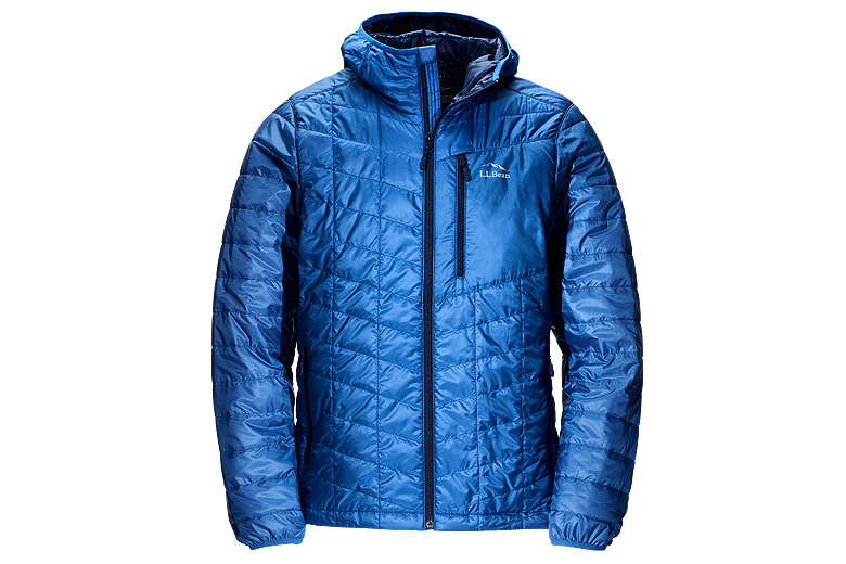 PrimaLoft®Gold Insulation with Cross Core™（プリマロフト・ゴールド・インサレーション・ウィズ・クロス・コア）を採用したジャケットが、軽さはそのままで最高の暖かさを誇る商品として発売されました。