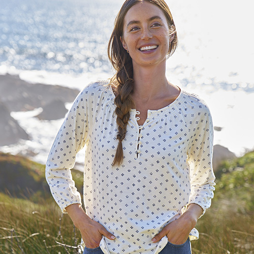 Women's Tops