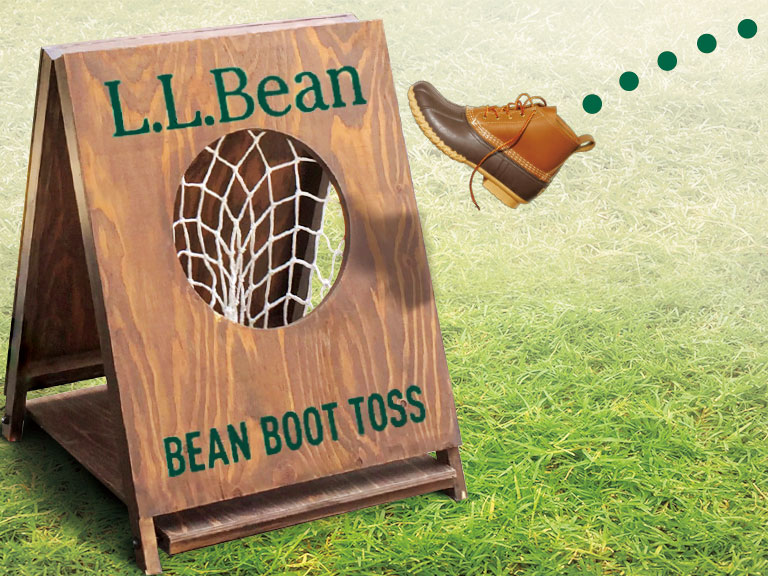 ブーツトス:L.L.Beanのビーンブーツを的に向かって投げ入れる簡単なゲーム