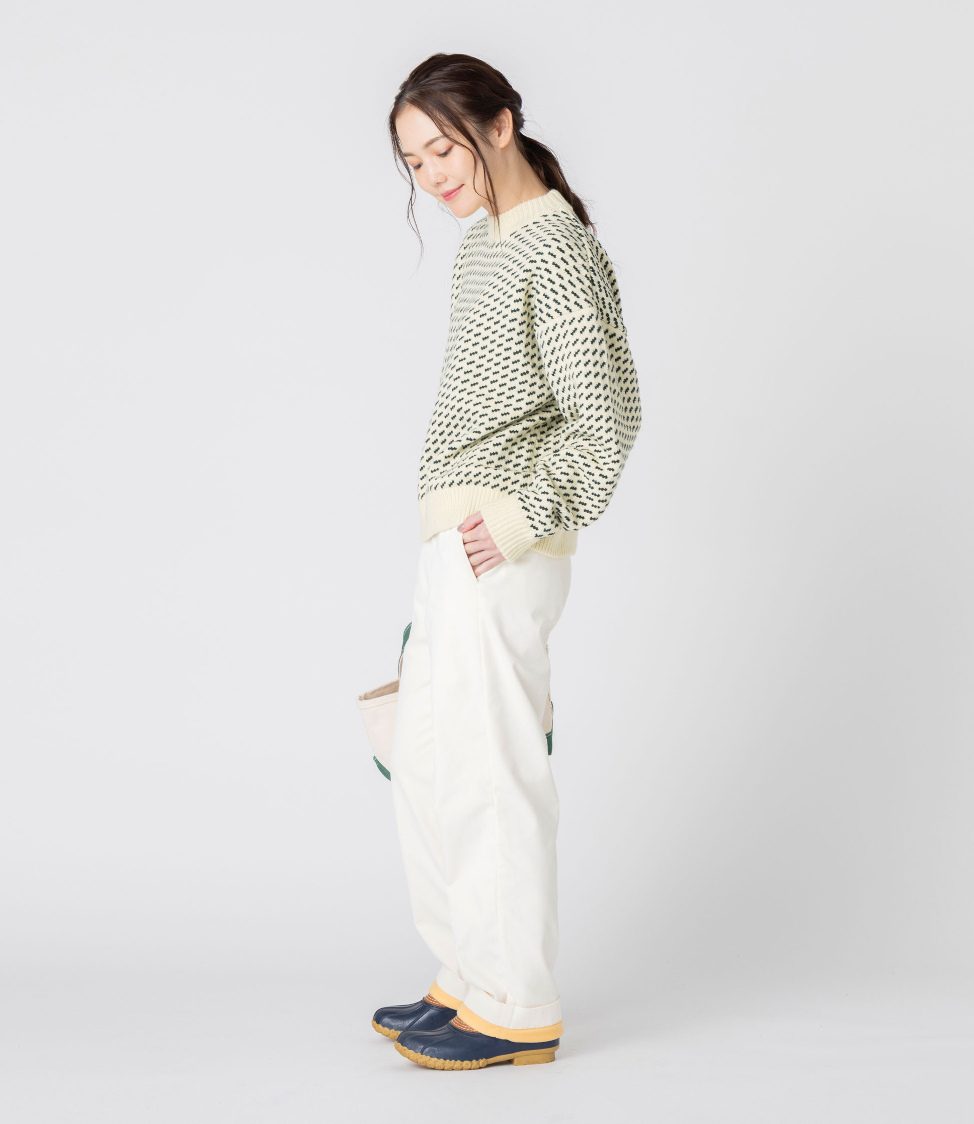 APRILPOOLDAY★日本未上陸★CHLOE LOW WAITS PANTS パンツ 単品 Low-crotch Bermuda Pants - 2025 AUTUMN