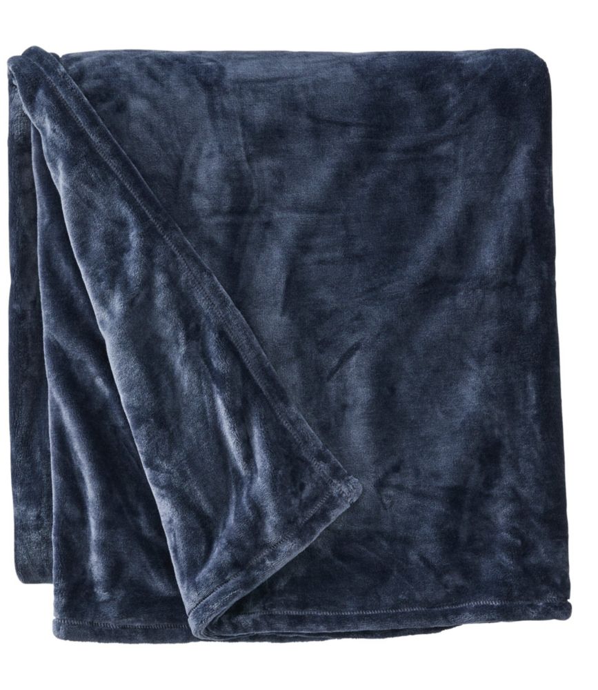 EBPbhER[W[ECgEuPbg^Wicked Cozy Light Blanket
