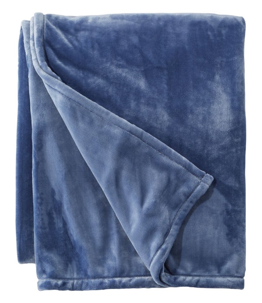 EBPbhER[W[ECgEuPbg^Wicked Cozy Light Blanket